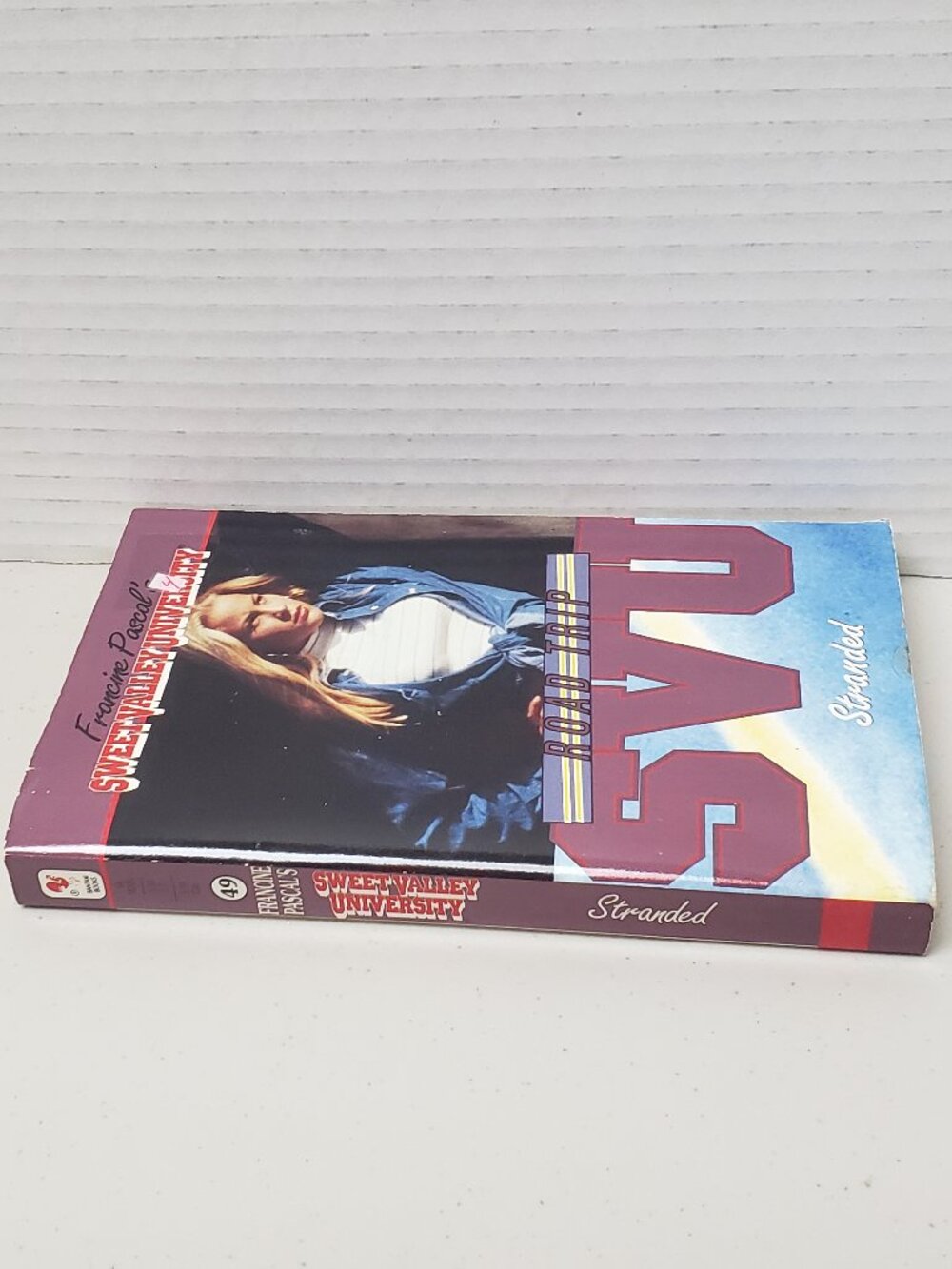 Sweet Valley University Book #49 Stranded - Picture 3 of 3